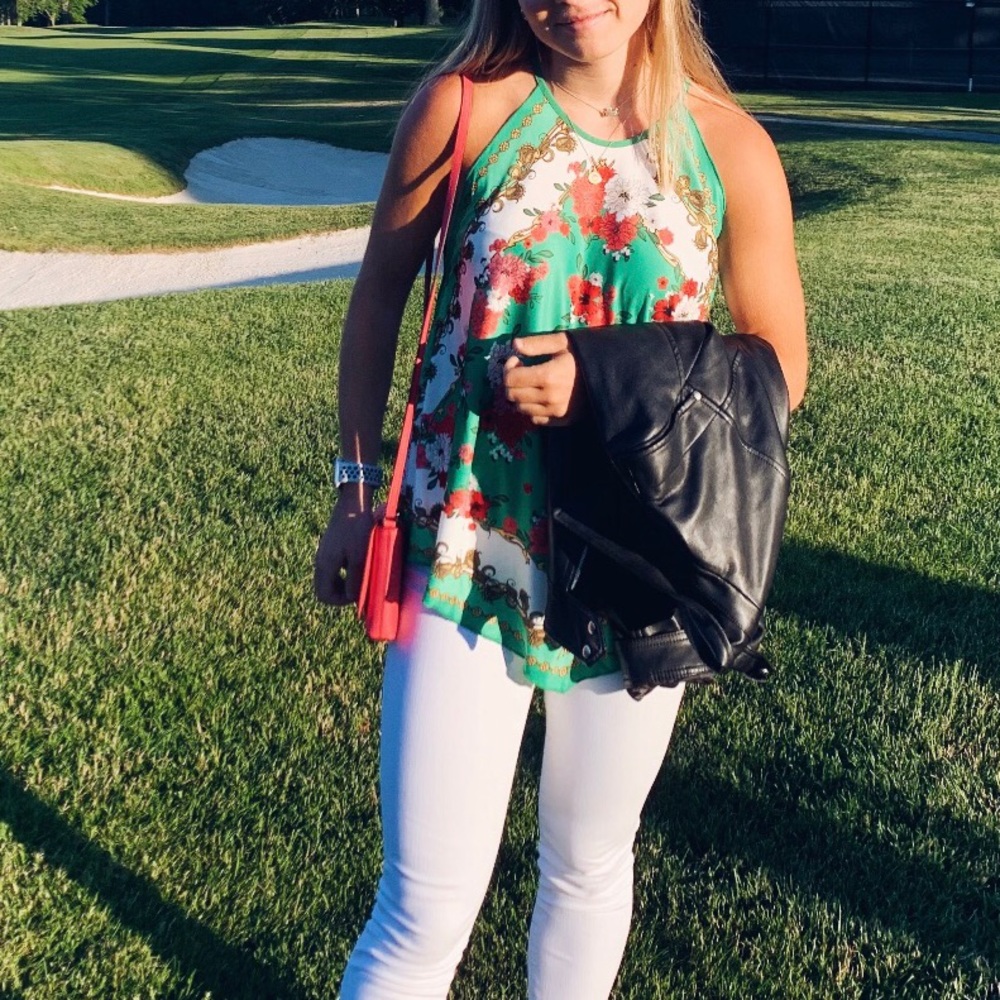 Meet your Posher, Lily